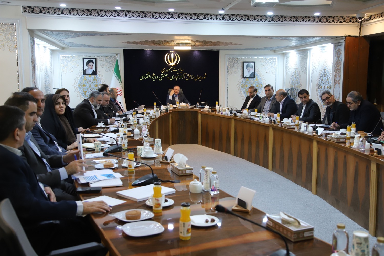 مناطق آزاد و ویژه اقتصادی