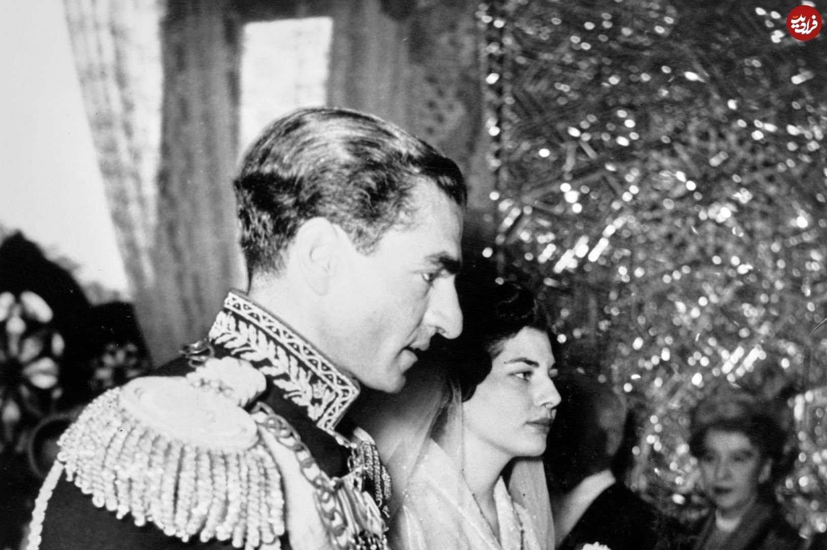 چهره دیده نشده محمدرضا پهلوی و ثریا