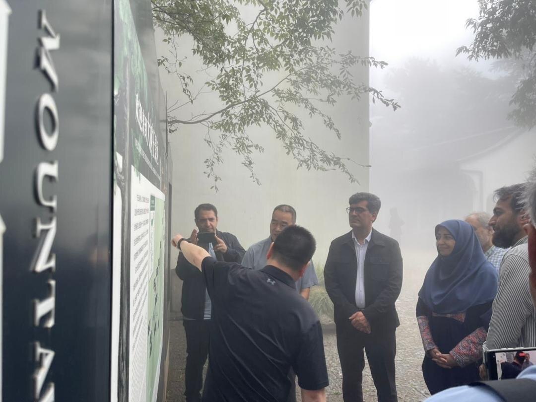 معاون رئیس جمهور در منطقه تیان‌موشان چین