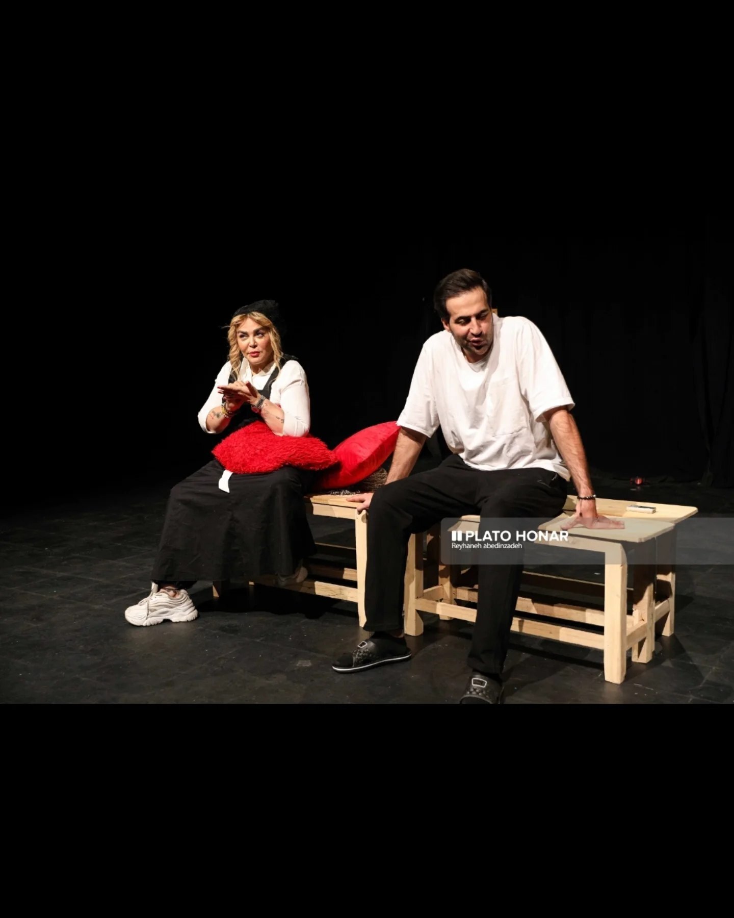 بهاره رهنما با لباس تینیجری و مو‌های گیس بافت