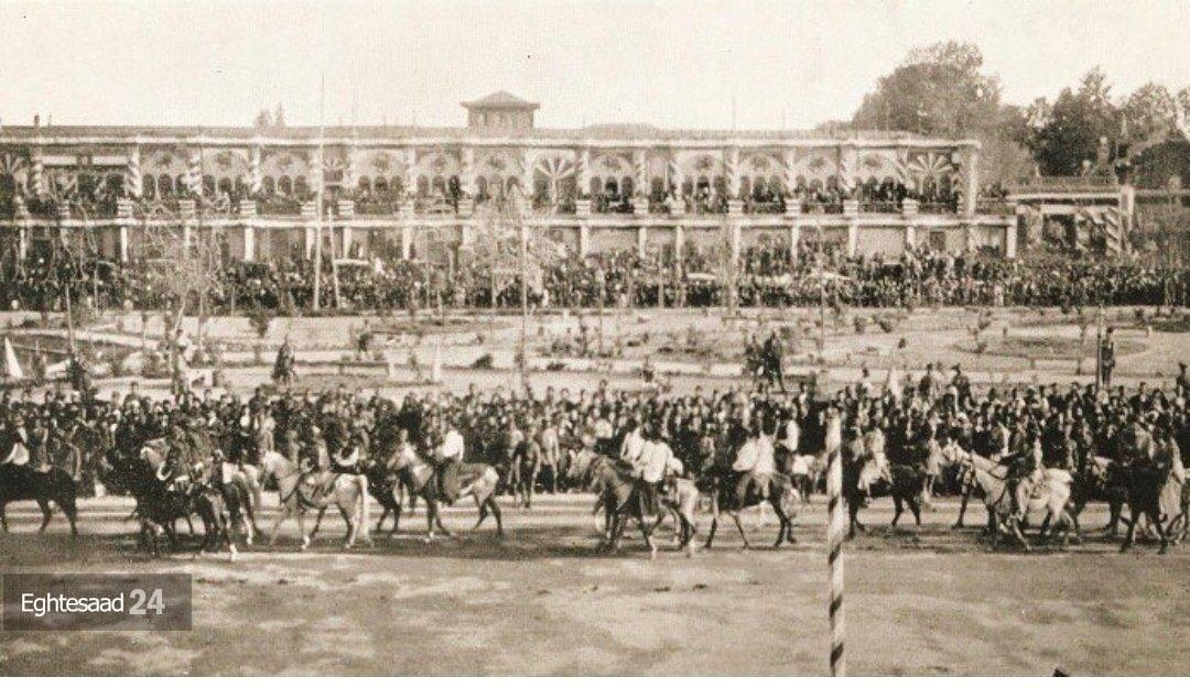 روز تاجگذاری رضا خان