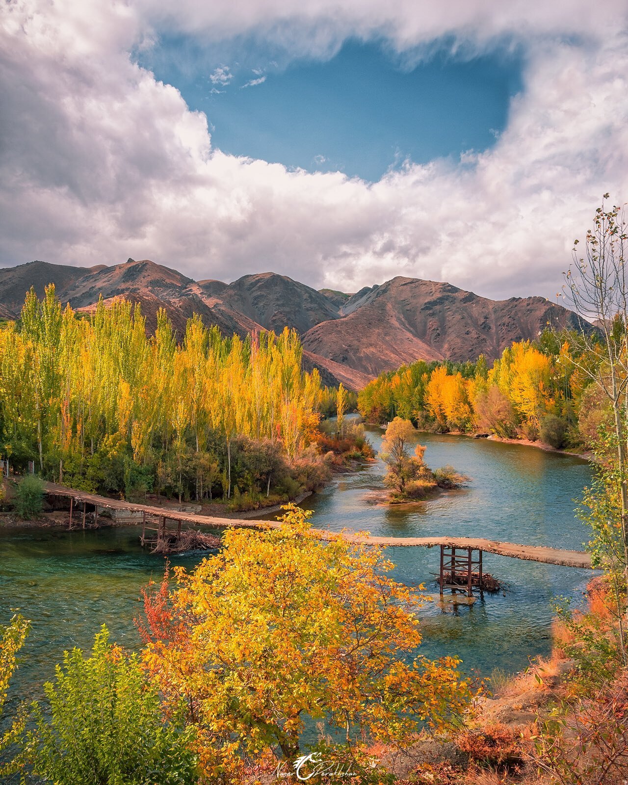 پل چوبی معلق گپز