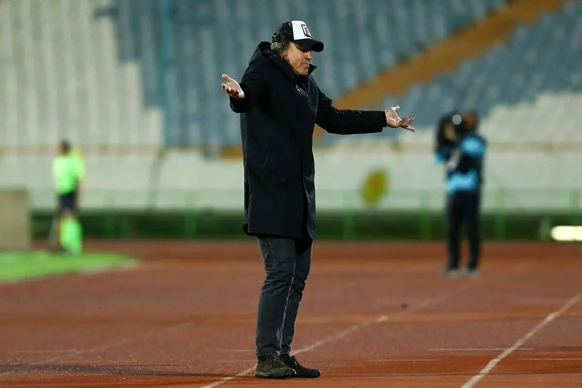 چه بر سر استقلال آمده است؟