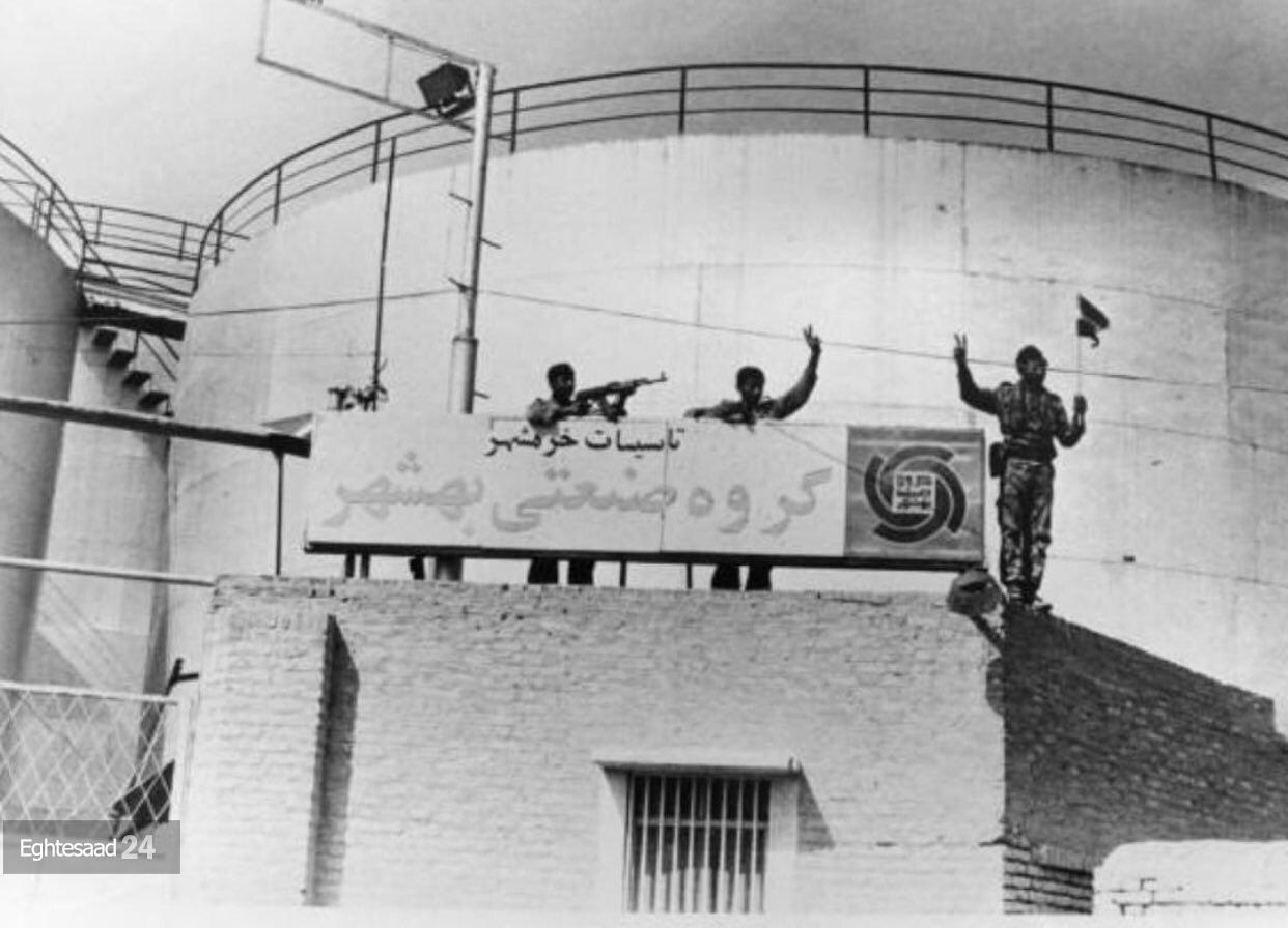 سربازان اشغالگر عراقی در خرمشهر