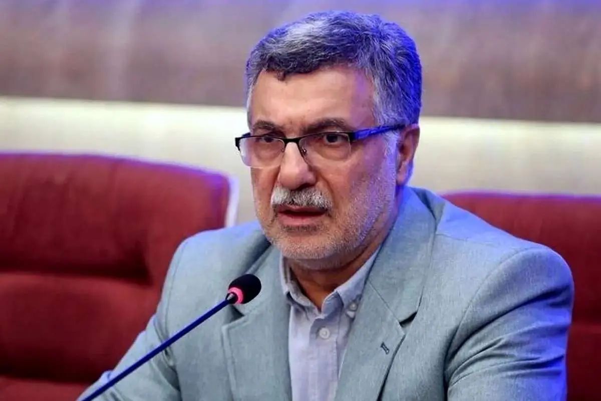 توهین عجیب به وزیر بهداشت بهخاطر روسیه توهین عجیب به وزیر بهداشت بهخاطر روسیه