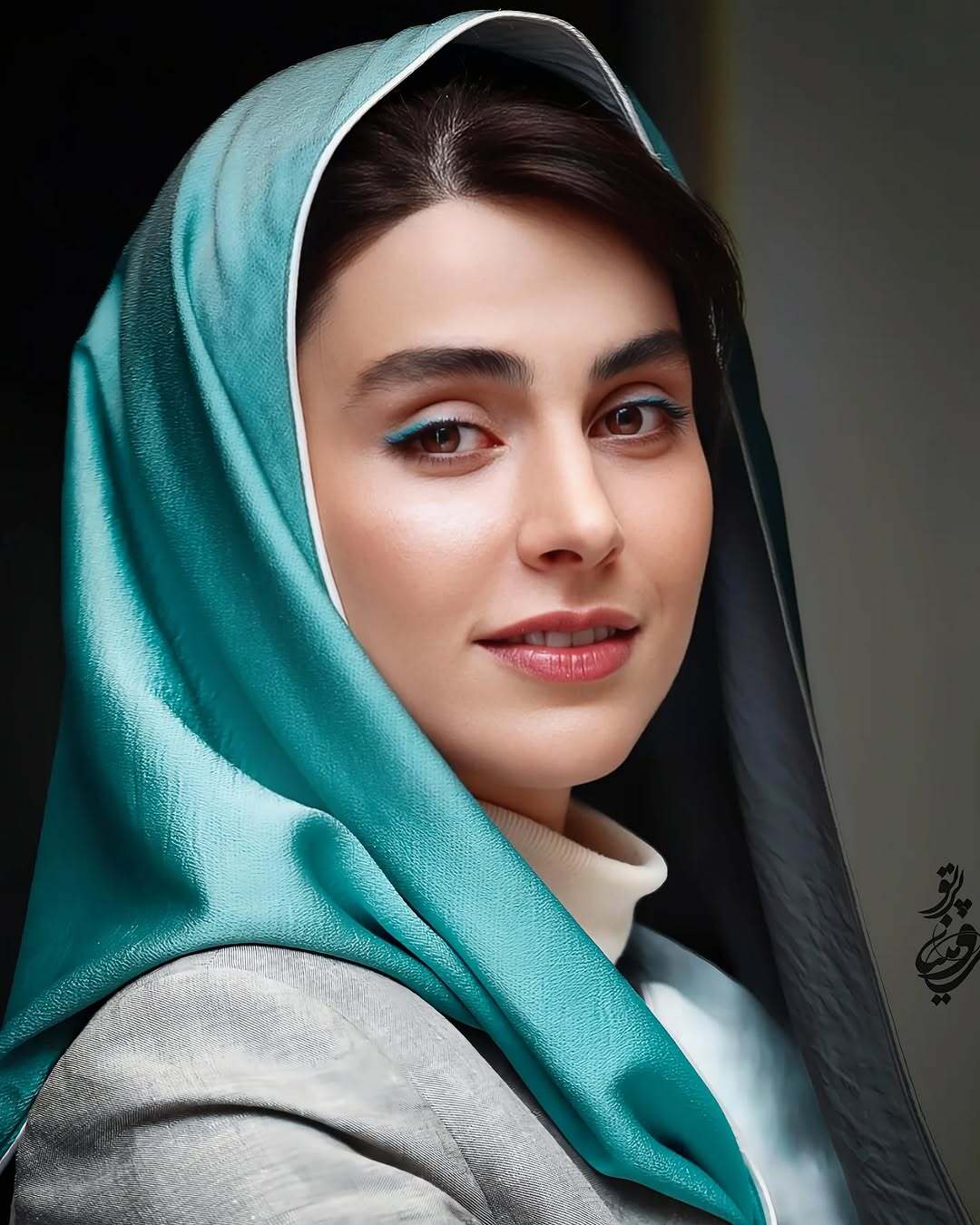 میکاپ متفاوت و فانتزی لاله مرزبان