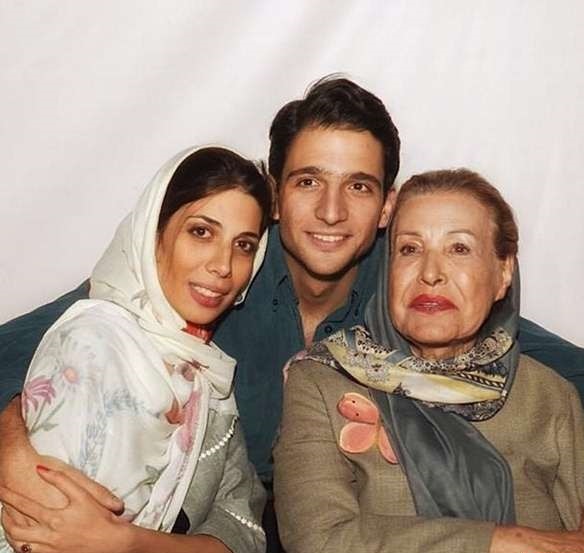 فرخنده گلافشان کیست؟/ مروری بر زندگی مادر همایون شجریان فرخنده گلافشان کیست؟/ مروری بر زندگی مادر همایون شجریان