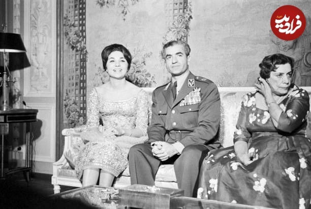 مراسم نامزدی محمدرضا پهلوی و فرح