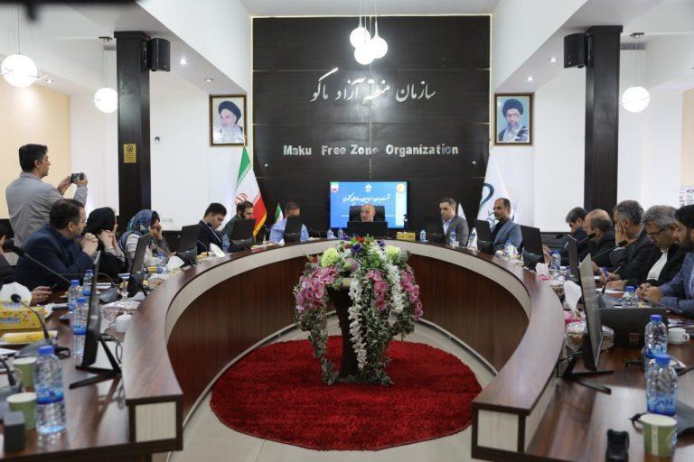 مانع اصلی توسعه مناطق آزاد کشور از زبان مدیر عامل منطقه آزاد ماکو مانع اصلی توسعه مناطق آزاد کشور از زبان مدیر عامل منطقه آزاد ماکو