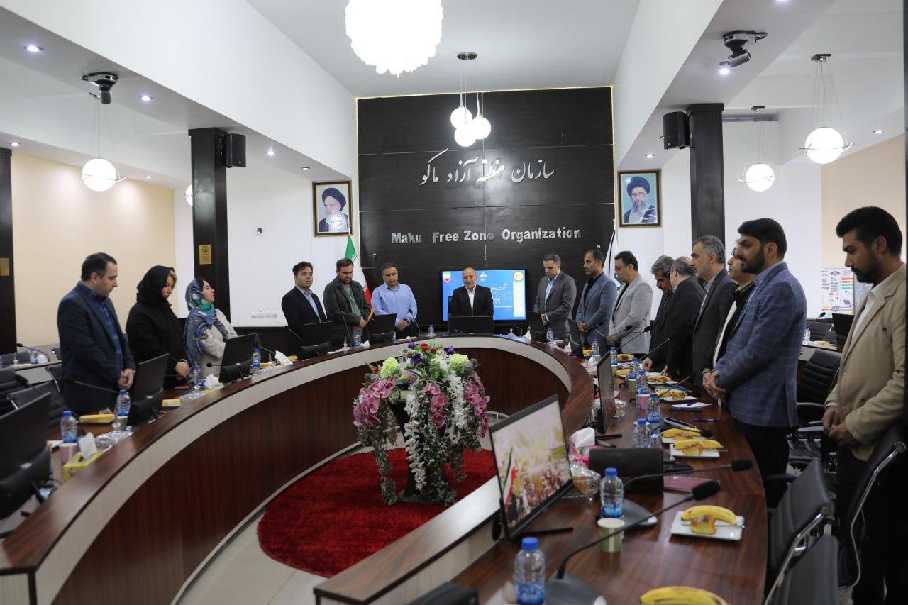 مانع اصلی توسعه مناطق آزاد کشور از زبان مدیر عامل منطقه آزاد ماکو مانع اصلی توسعه مناطق آزاد کشور از زبان مدیر عامل منطقه آزاد ماکو