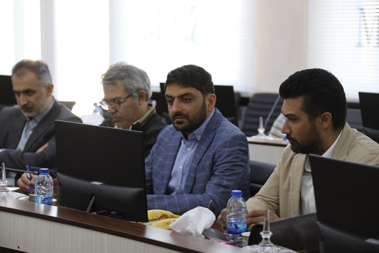 مانع اصلی توسعه مناطق آزاد کشور از زبان مدیر عامل منطقه آزاد ماکو مانع اصلی توسعه مناطق آزاد کشور از زبان مدیر عامل منطقه آزاد ماکو