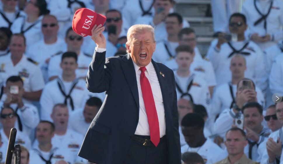 ایالت ایلینوی از ترامپ شکایت کرد