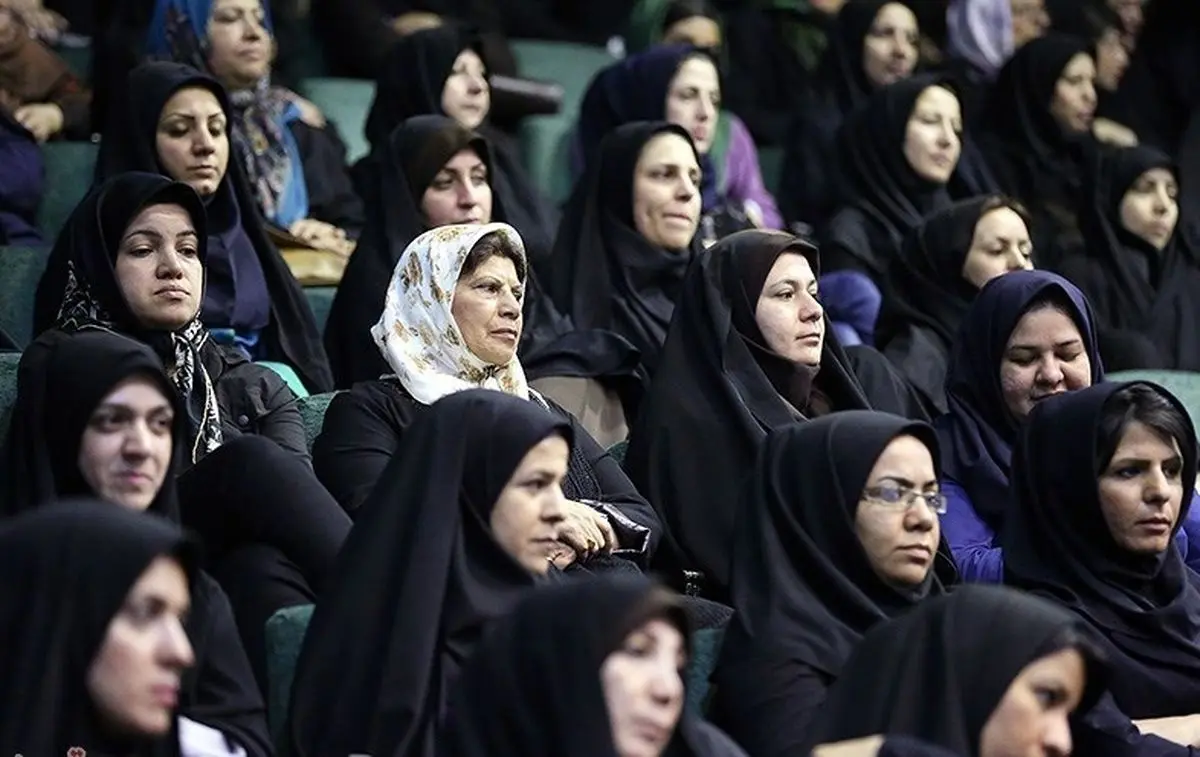 بررسی یک معاونت ۲۰ ساله