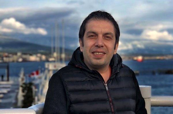 عباس جمشیدی فر کیست؟/ از سرایدار پرورشگاه تا چهره محبوب تلویزیون