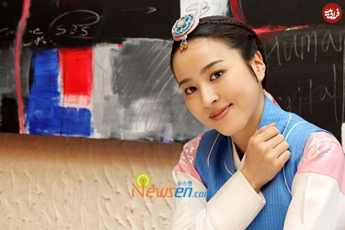 عکس یادگاری سوسانو با الاغ در پشت‌صحنه سریال ججونگ‌وون