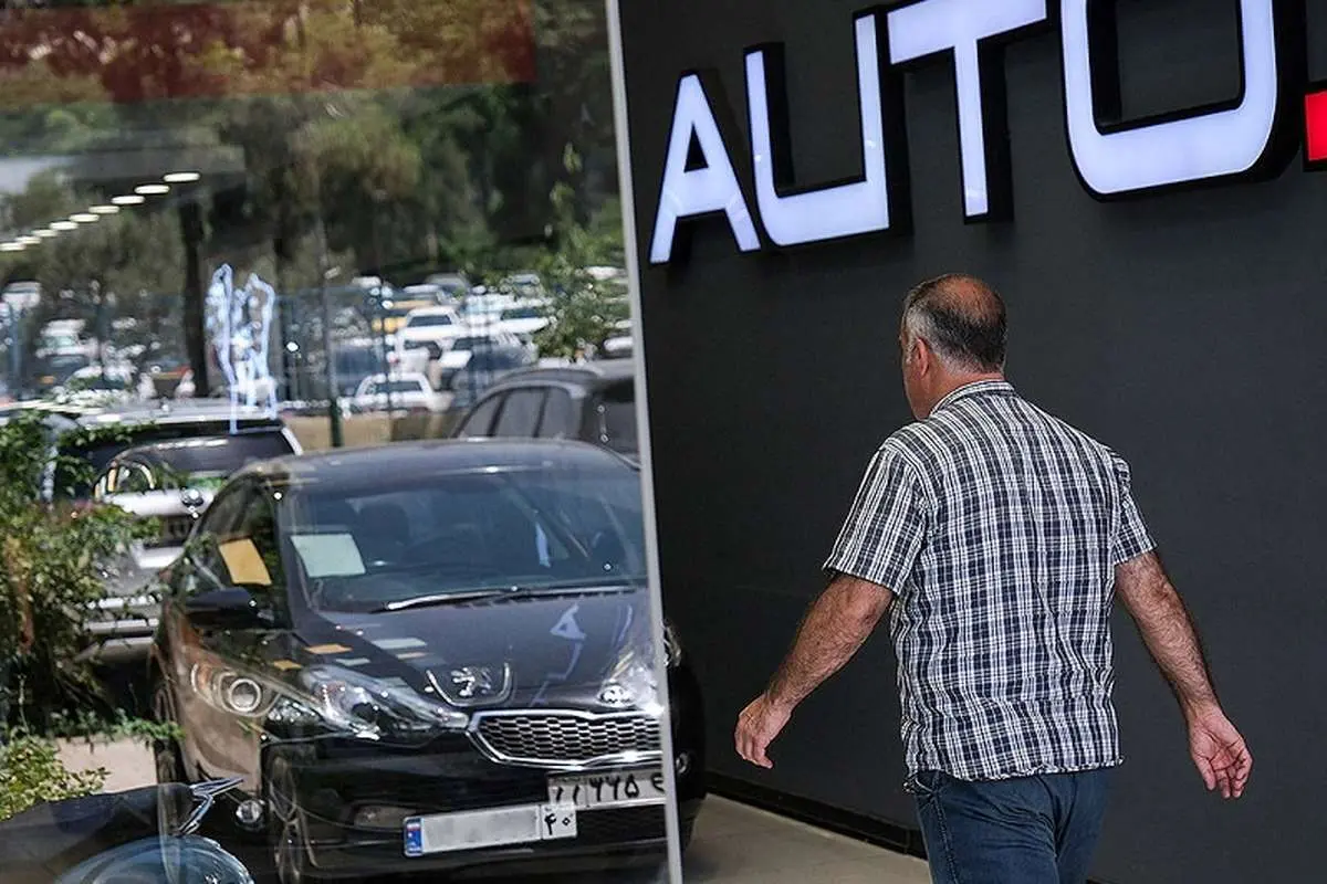 بازگشت دلالها به بازار خودرو بازگشت دلالها به بازار خودرو