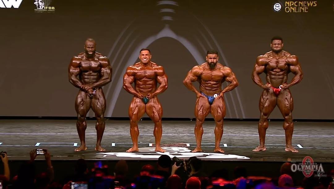 هادی چوپان در یک قدمی فتح دوباره مسترالمپیا+ عکس