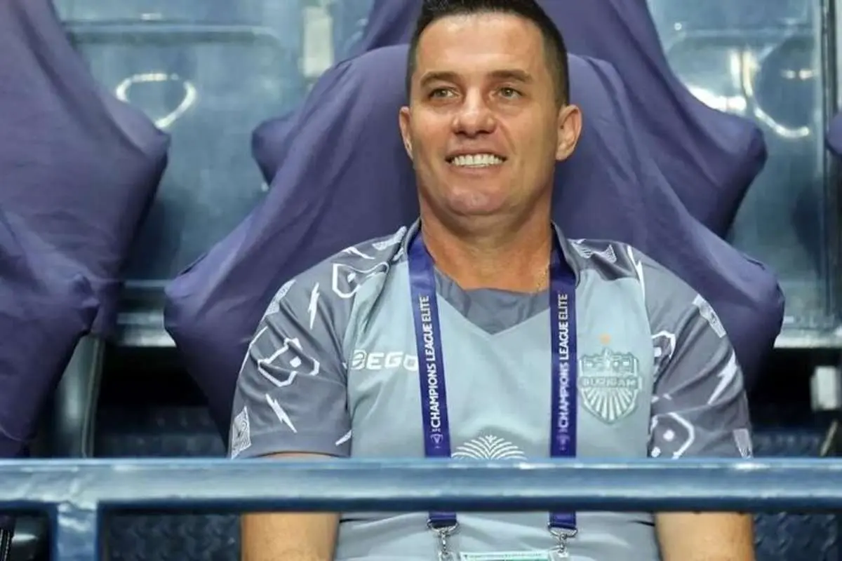 مذاکره مالی اوسمار ویرا با پرسپولیسی‌ها