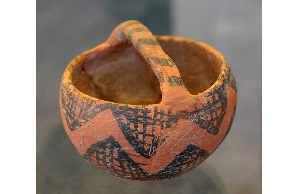 سفال‌های چشمه علی