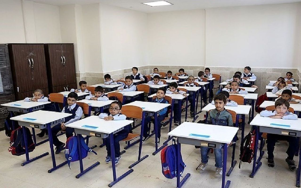 با خروج اتباع از تهران ۳هزار کلاس درس آزاد شد با خروج اتباع از تهران ۳هزار کلاس درس آزاد شد