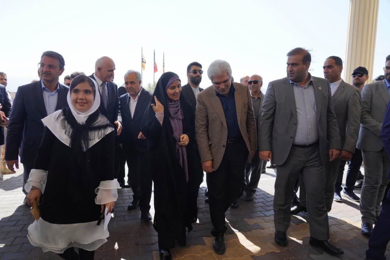 وزیر راه و شهرسازی