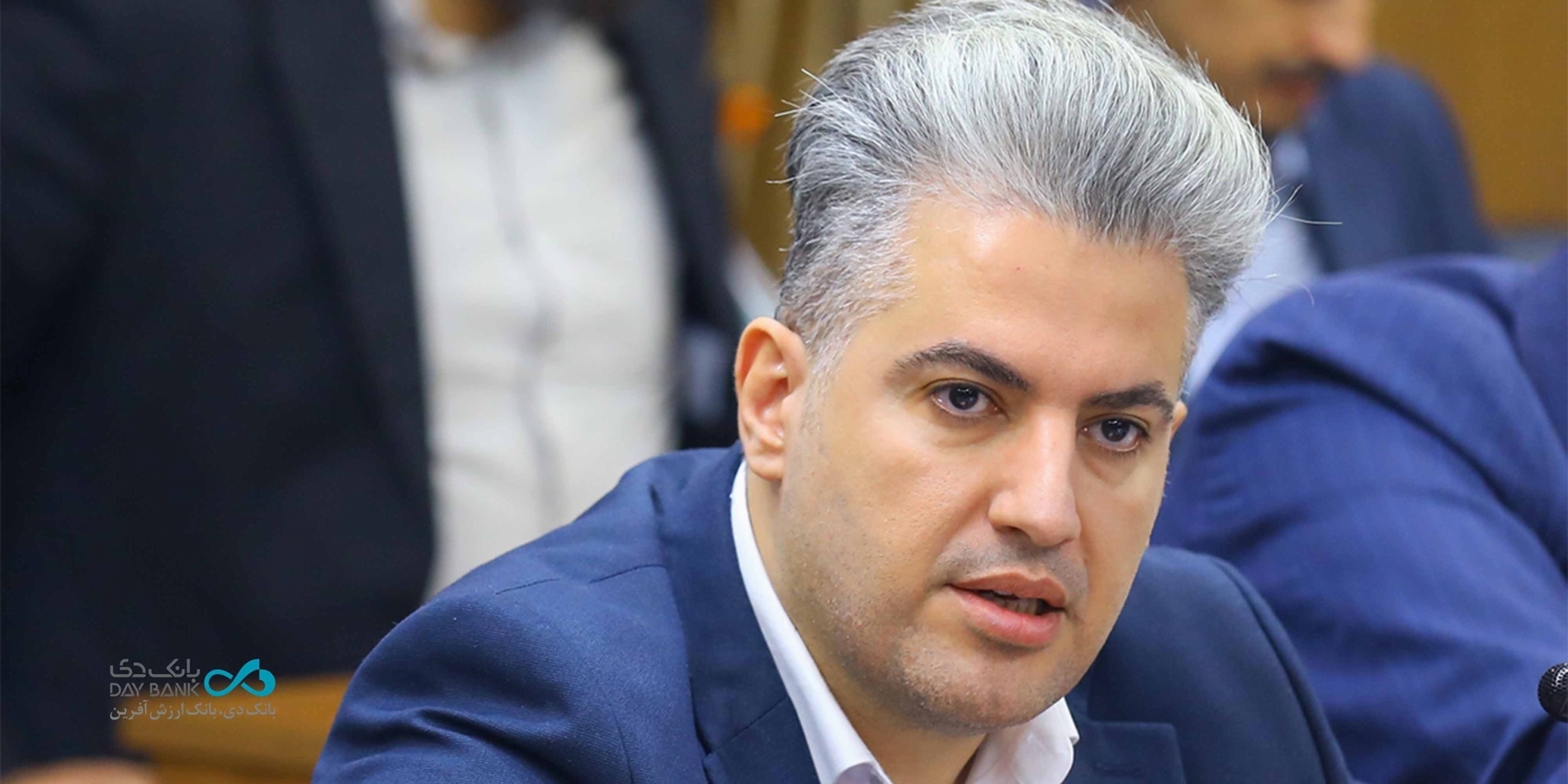 نقطه عطف مالی در بانک دی نقطه عطف مالی در بانک دی