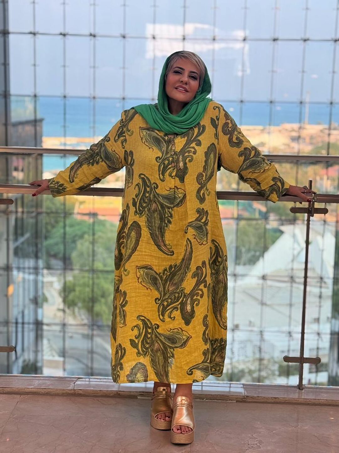 تیپ ساحلی رابعه اسکویی