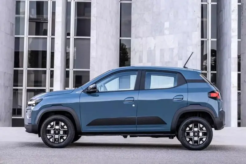 معرفی خودرو رنو کوئید