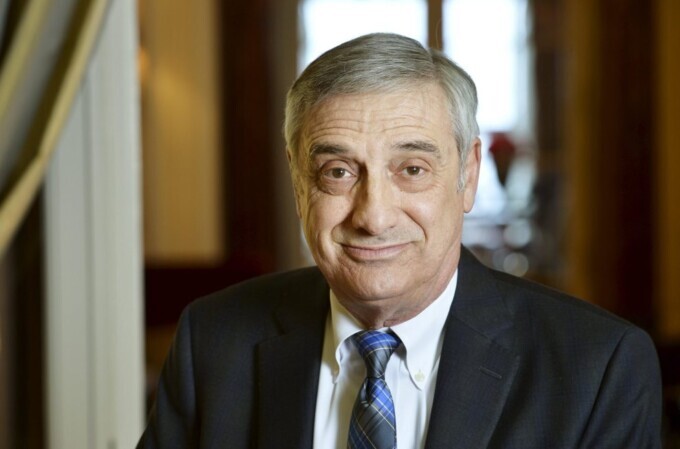 جوئل موکیر کیست