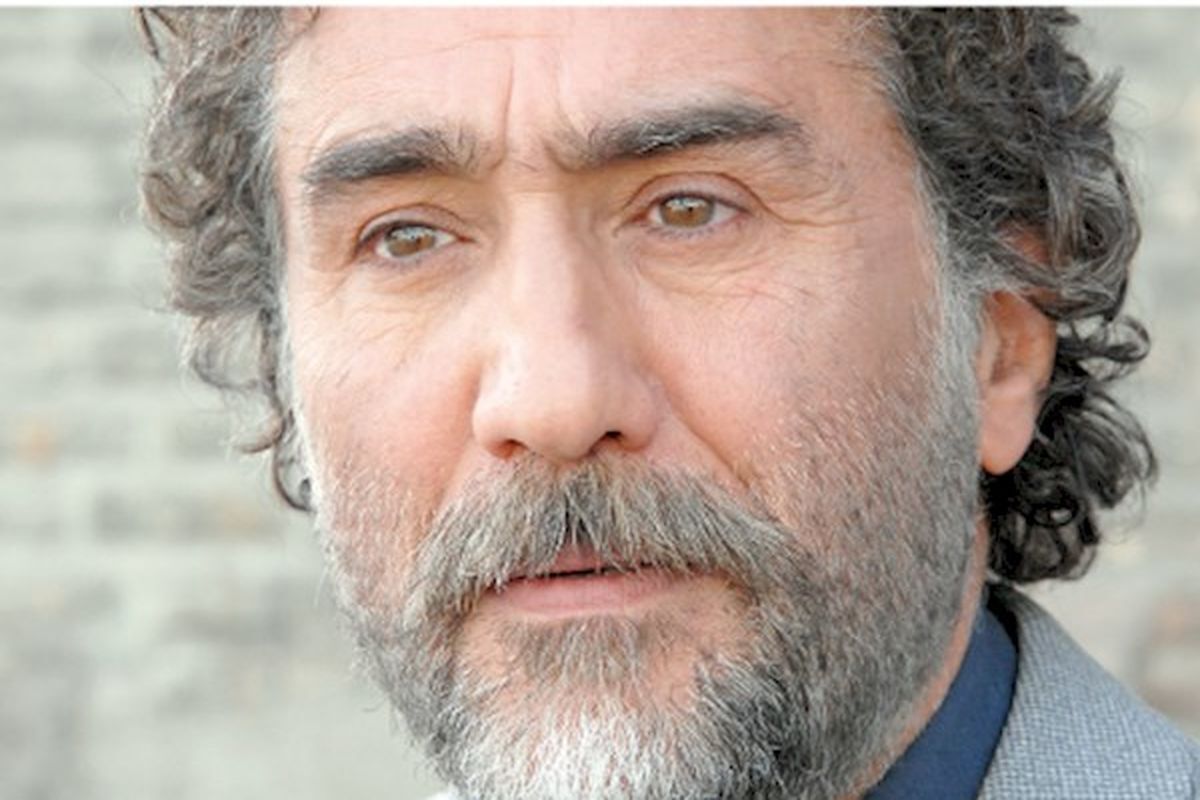 رضا توکلی کیست؟/ از جبهه تا حضور در صحنه هنر رضا توکلی کیست؟/ از جبهه تا حضور در صحنه هنر