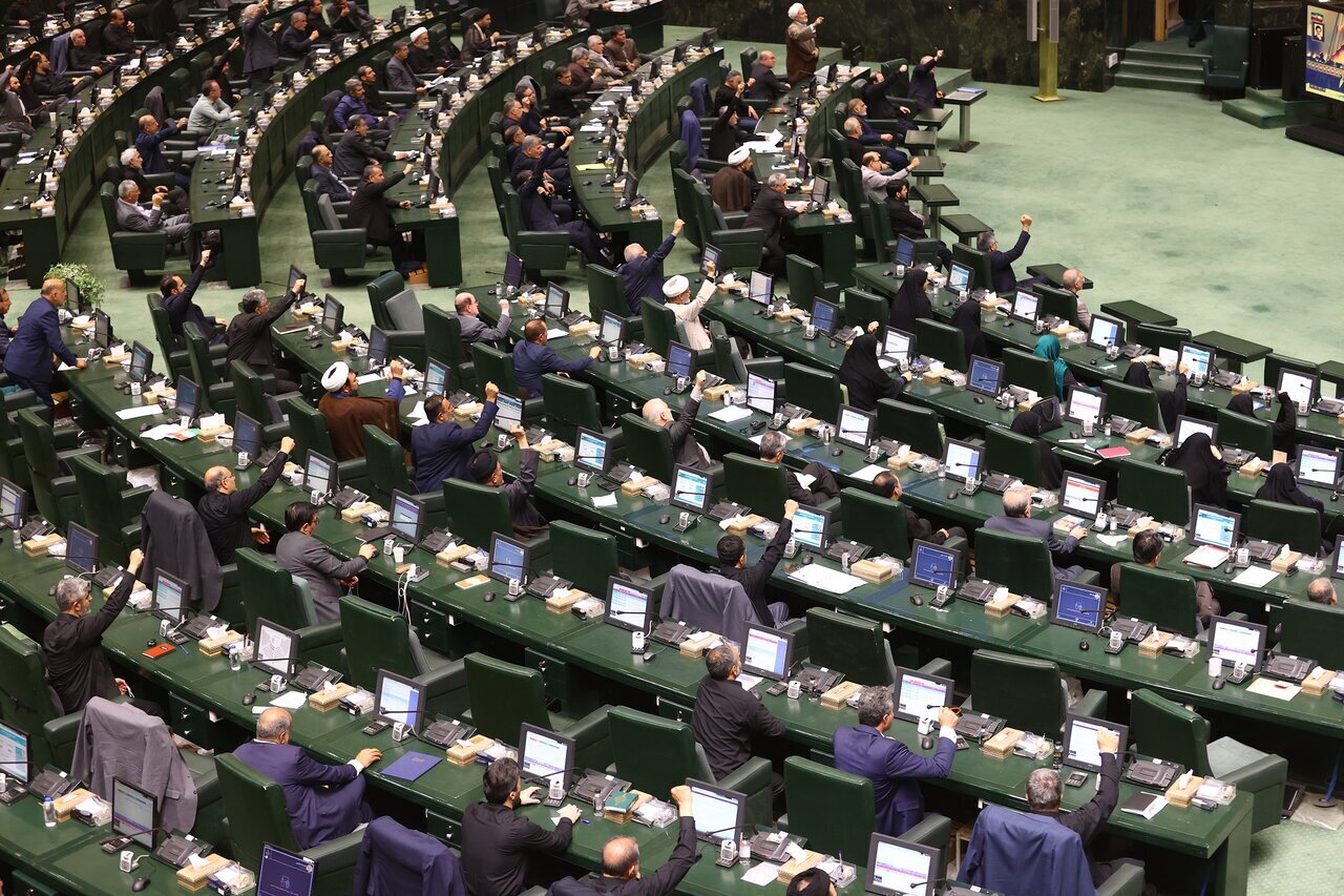 ابلاغ دو قانون مهم توسط پزشکیان