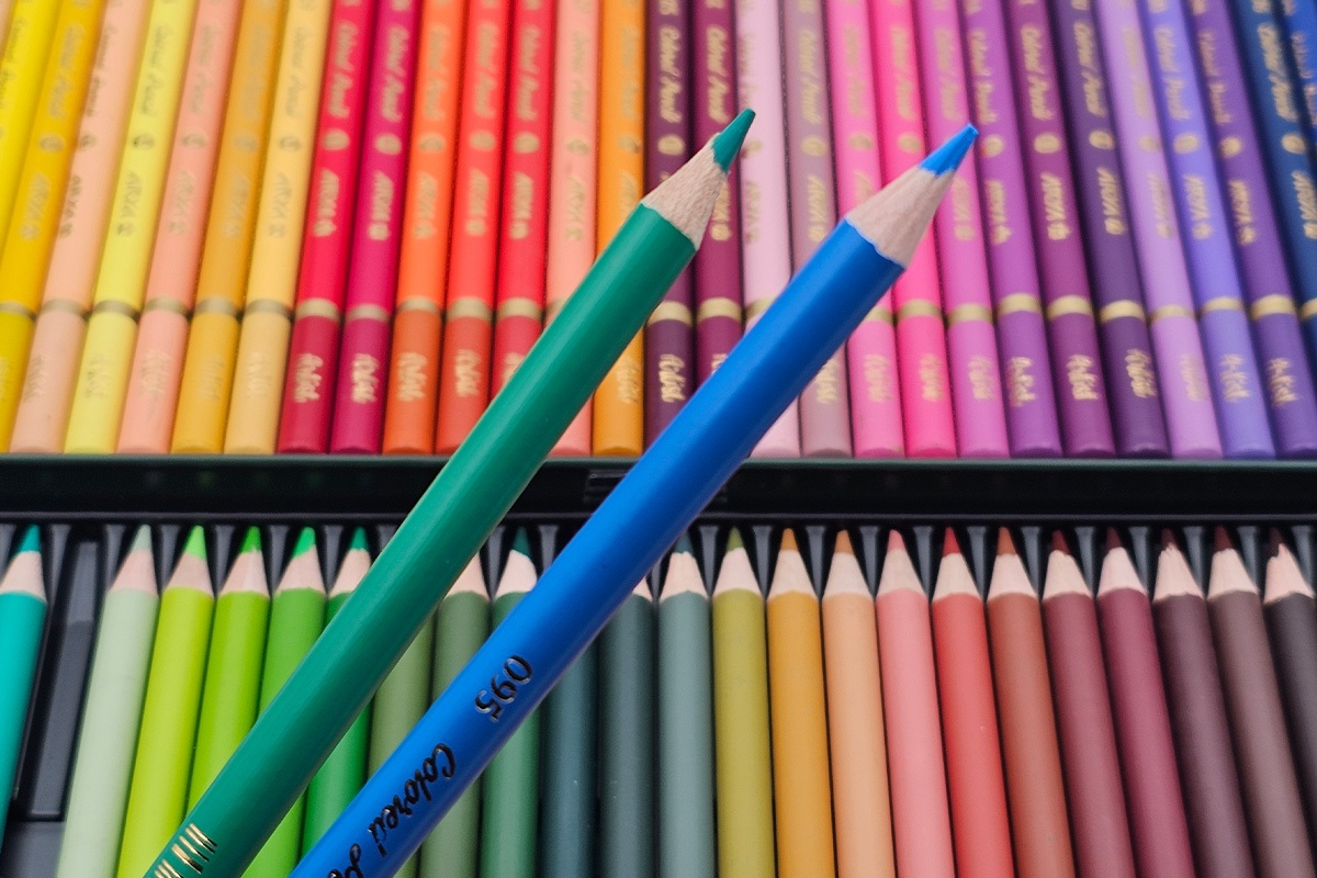 خرید انواع مدادرنگی خرید انواع مدادرنگی