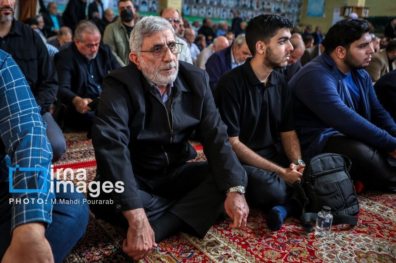 سردار قاآنی در مراسم تشییع پیکر سردار افشار