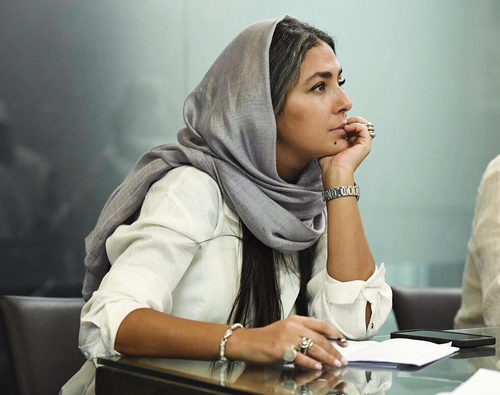 هدی زین‌العابدین با تیپ خاص