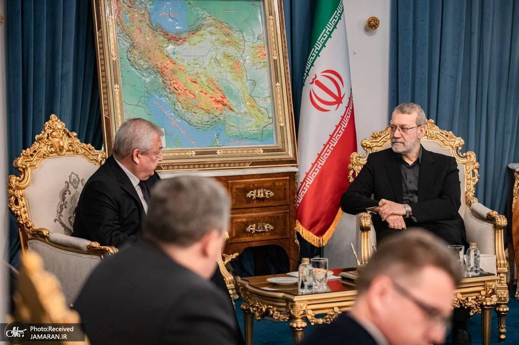 دورهمی الکساندر لاورنتیف  با علی لاریجانی