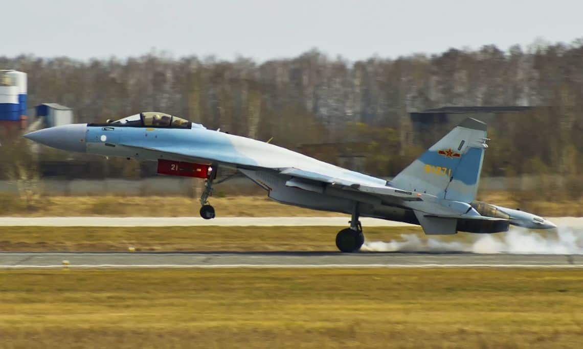 معرفی جنگنده خطرناک سوخو-۲۷ فلانکر