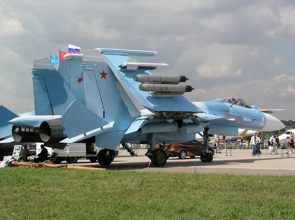 معرفی جنگنده خطرناک سوخو-۲۷ فلانکر