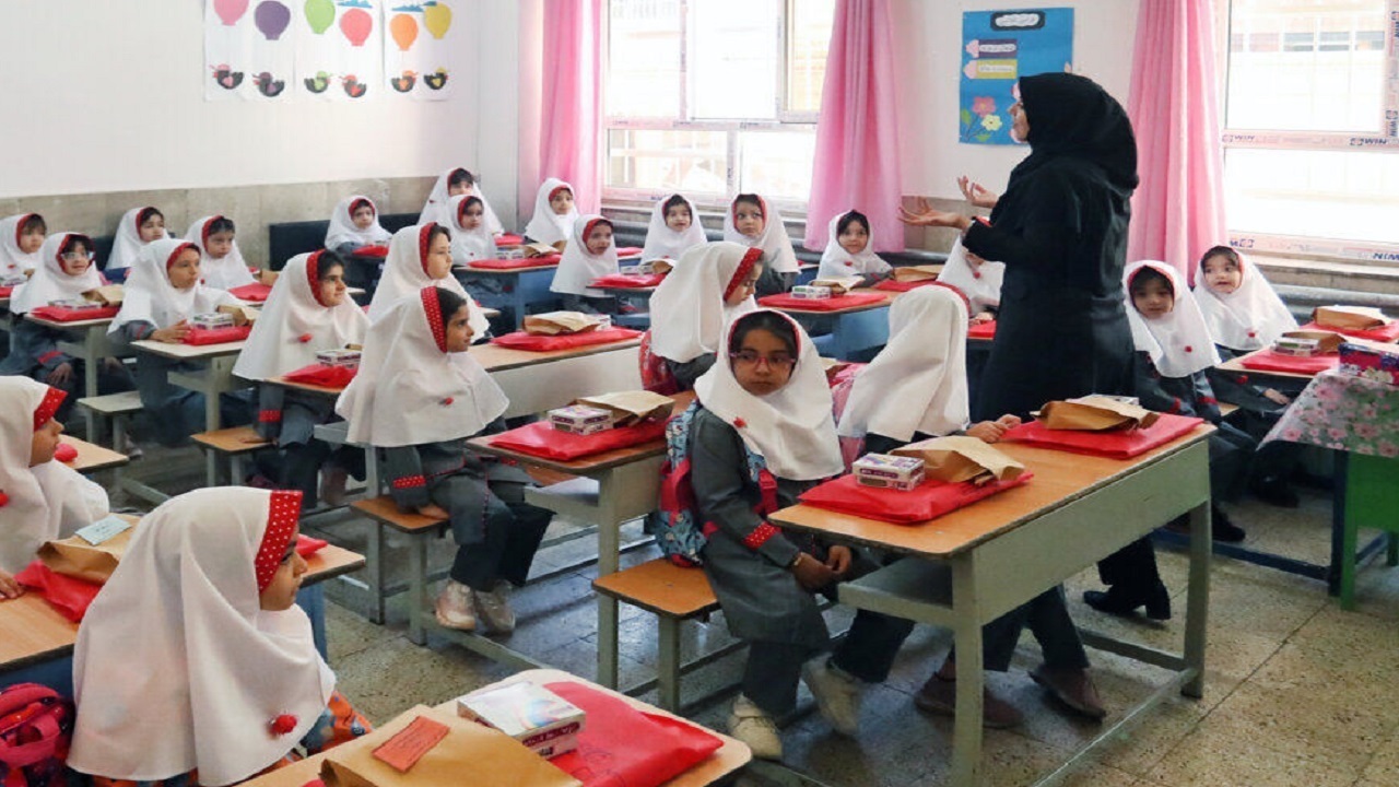 دانشآموزان اتباع دانشآموزان اتباع