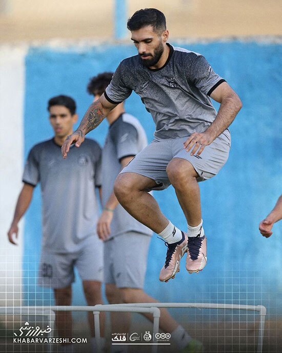 بازگشت دو مدافع پرحاشیه به تمرینات استقلال