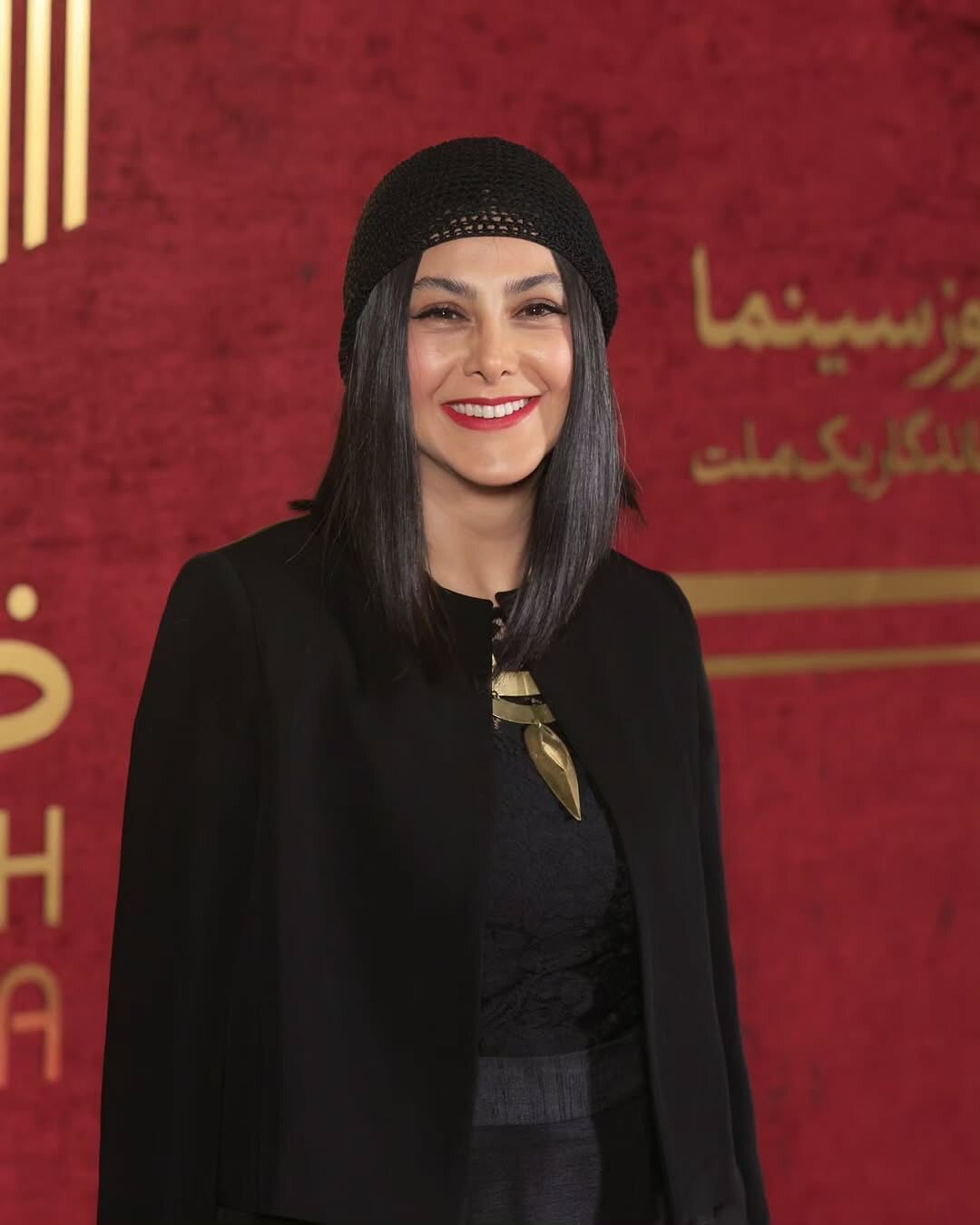 استایل متفاوت و مدرن آزاده صمدی در یک مراسم هنری