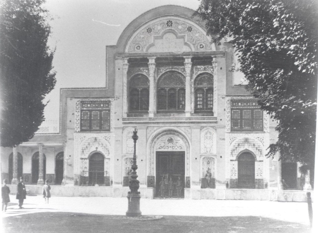 سردر عمارت تاریخی الماسیه در دوره قاجاریه