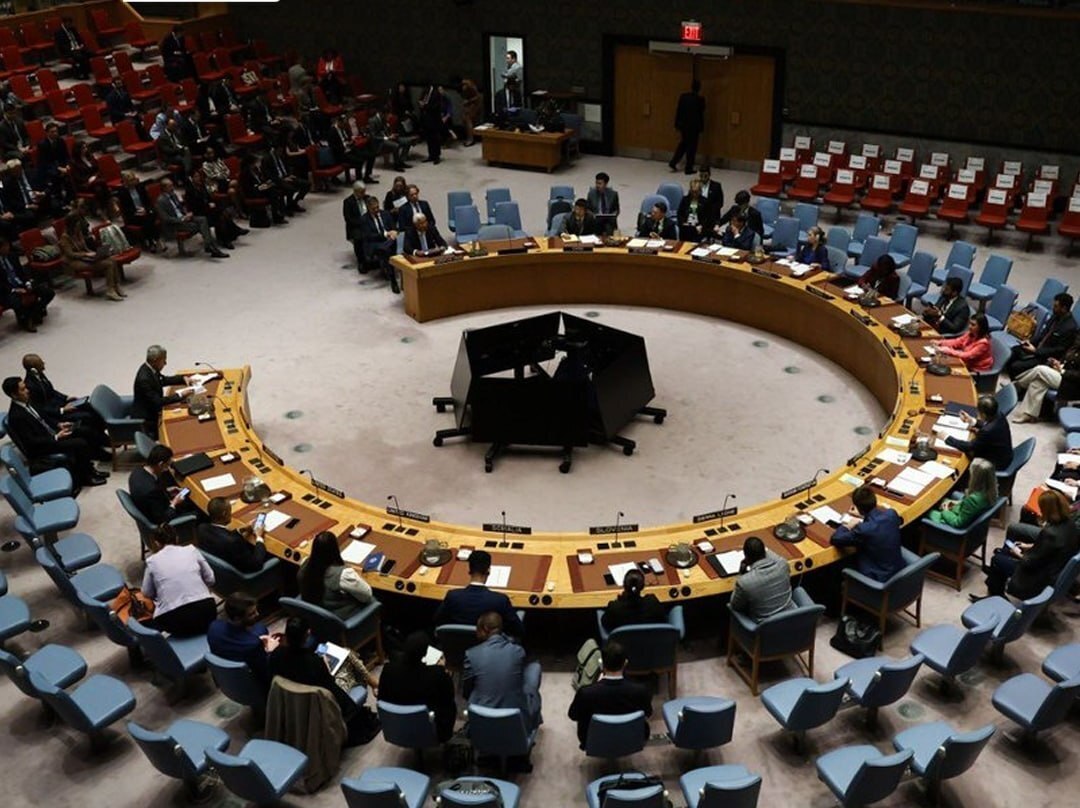 ‌ فرار رو به جلو؛ مسیر محبوب سیاست‌مداران‌