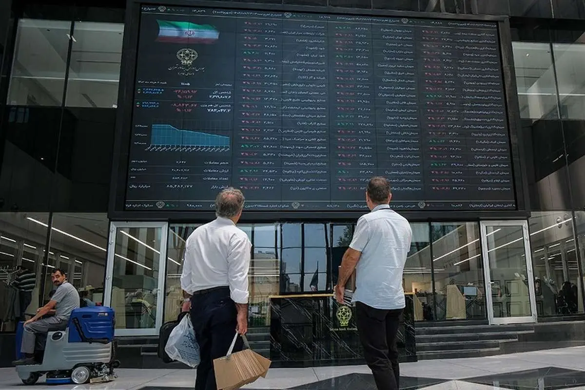 هت‌تریک بورس با بازگشت تحریم‌ها