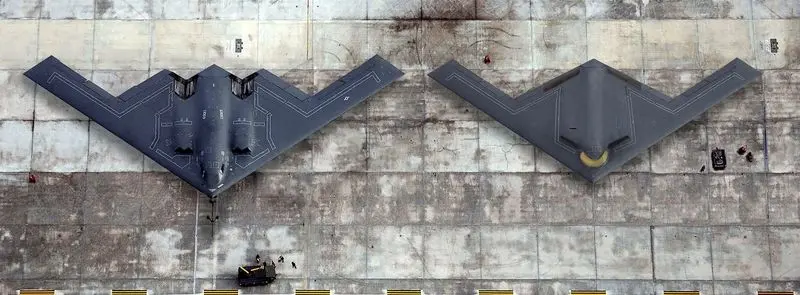 بمب‌افکن بی ۲۱ چه فرقی با بمب‌افکن بی ۲ دارد؟