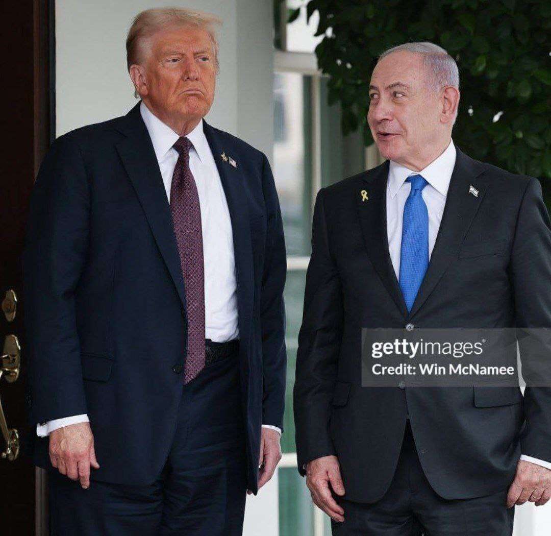 نگاه‌های خاص نتانیاهو به ترامپ