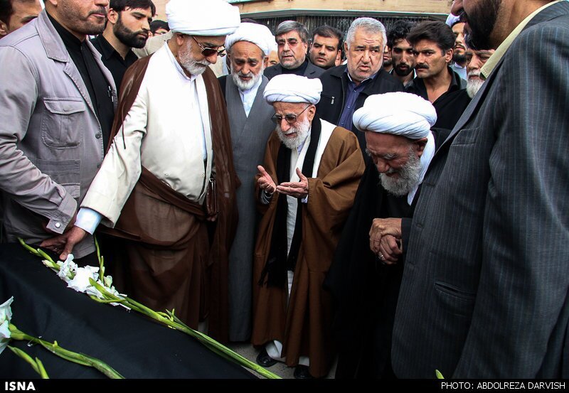 دیدگاه مراجع شیعه درباره تک همسری و چند همسری