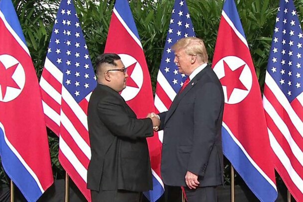 ترامپ بدون هیج شرطی آماده مذاکره با رهبر کره شمالی!