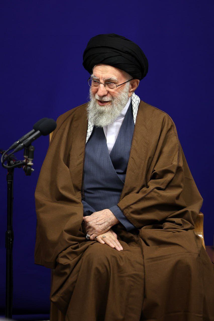 آیت الله خامنه ای