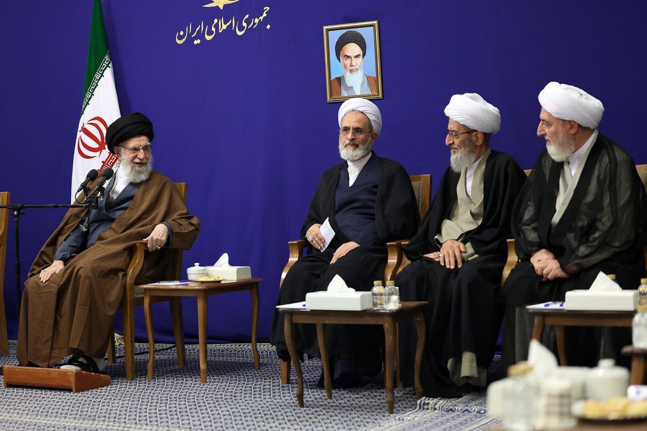 دست‌اندرکاران همایش بین‌المللی علامه میرزای نائینی