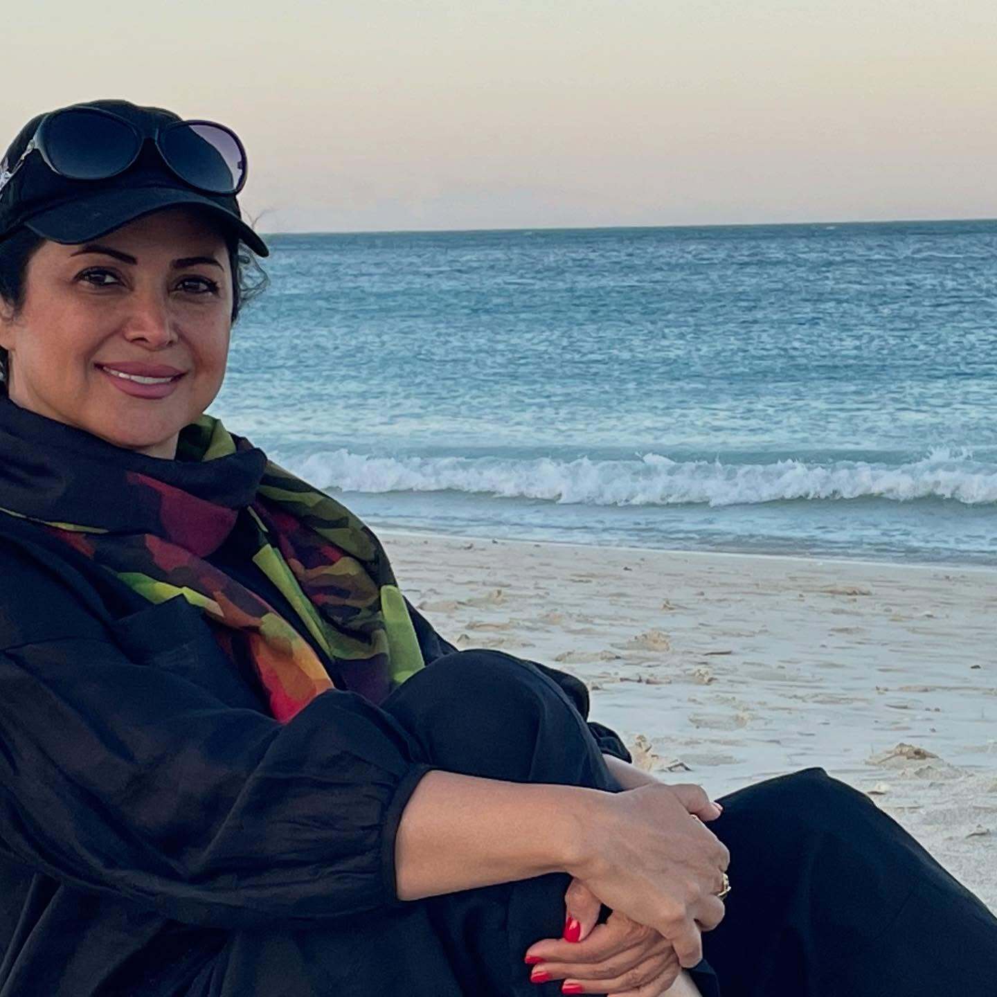 خوشگذرانی آذر سریال پدر سالار